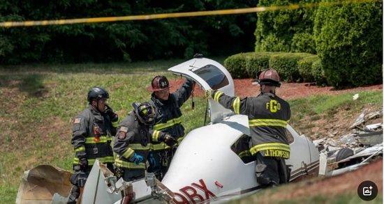 越南传奇女飞行员坠亡，起飞前还在直播，为全球第10位完成环球飞行的女性