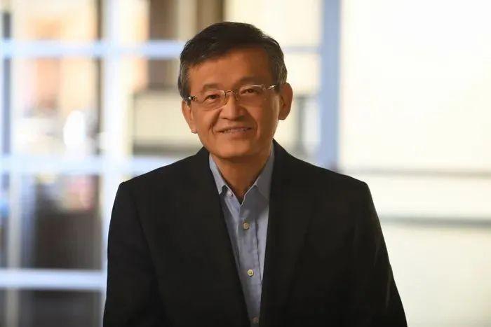 被特朗普要求“下课”后,陈立武发声