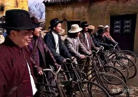 瞎扯 · 西装骑行在中国为什么水土不服?