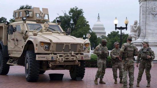 民众反对“派兵” 特朗普要上街巡逻 美政府与华盛顿摩擦再升级