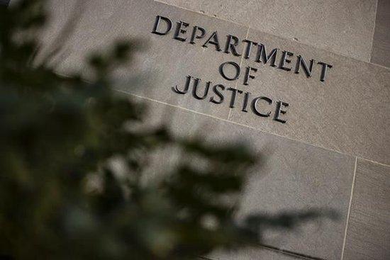 民众反对“派兵” 特朗普要上街巡逻 美政府与华盛顿摩擦再升级