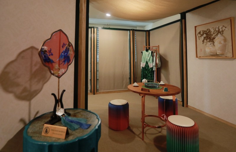 恭王府“安善萃锦――中式生活美学展”在瑞士伯尔尼中国文化中心开幕