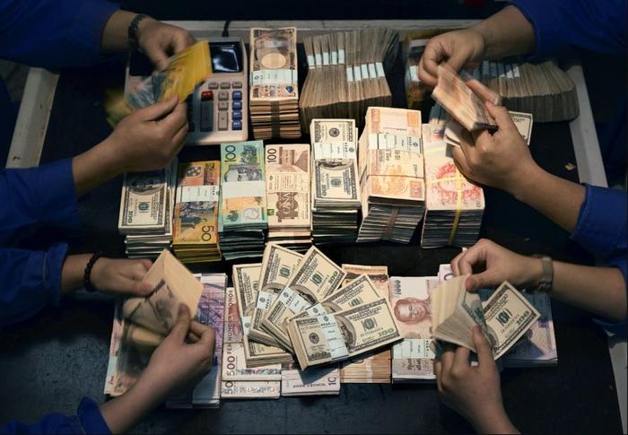 近112年来首次！特朗普因“两套房”罢免联储理事，金融市场势必动荡，美联储何去何从？