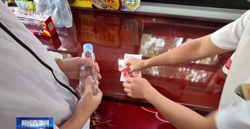 如何高效打卡城市热门景点？坐观光巴士~