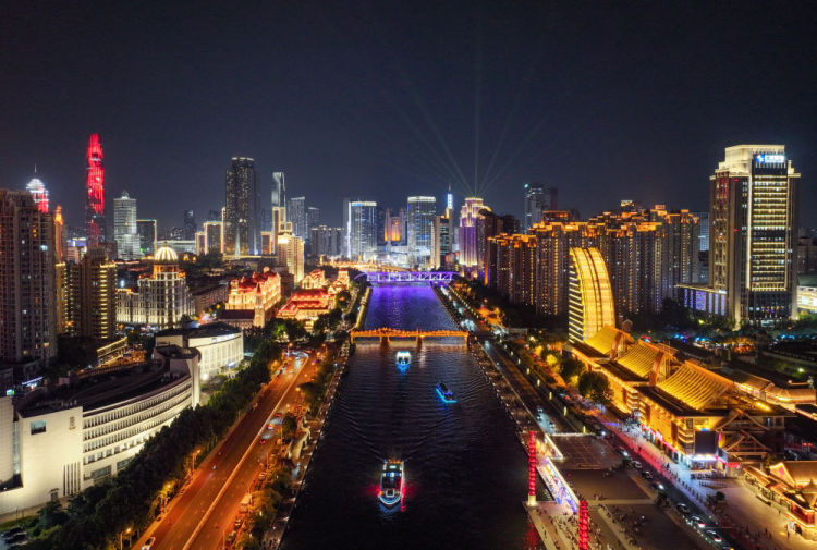 “夜经济”解锁中国城市新活力