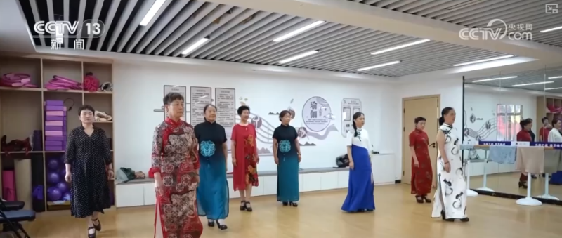 “定制化”服务应对高温 “社区网格+志愿服务”多措施保障老人安全度夏