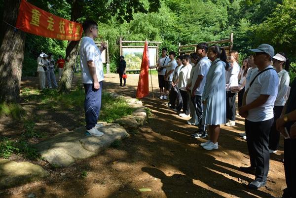 杨靖宇不死：青春再燃白山黑水