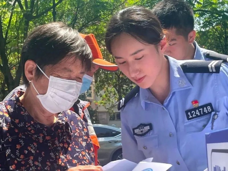 “神枪手”女警意外走红，本人回应！