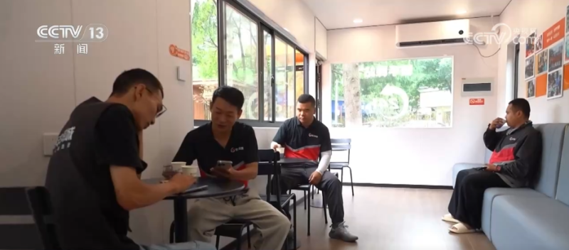 爱心驿站、“清凉小摊”……各地推出暖心举措 为户外劳动者送上夏日“清凉礼包”