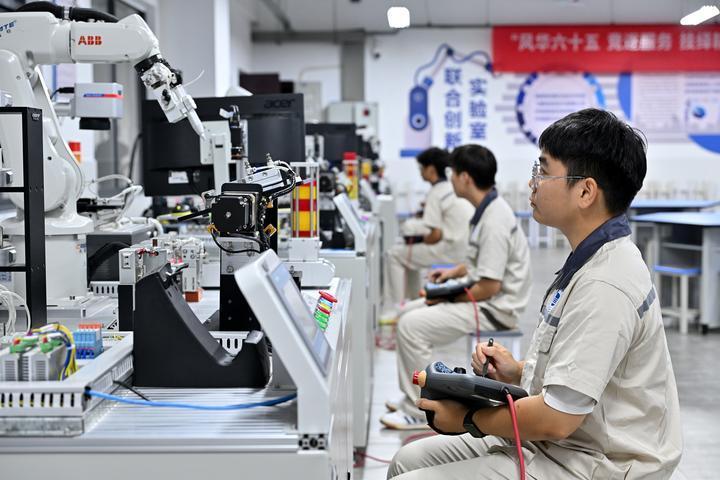 镜观・回响丨春风育人，硕果盈枝