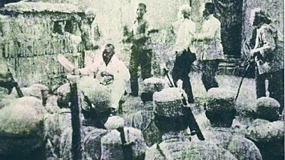 【铭记历史 缅怀先烈・抗战中的文艺力量】《团结就是力量》：团结的伟力，比铁还硬，比钢还强！