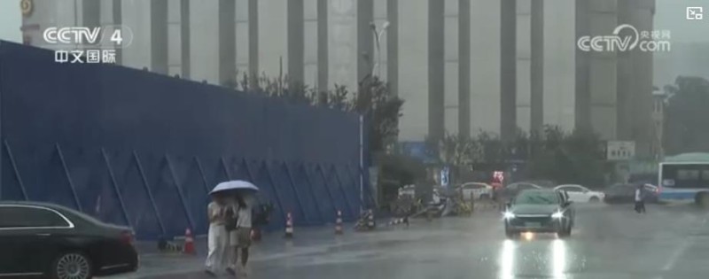 应对强降雨：多地紧急转移安置群众 地质隐患排查同步进行