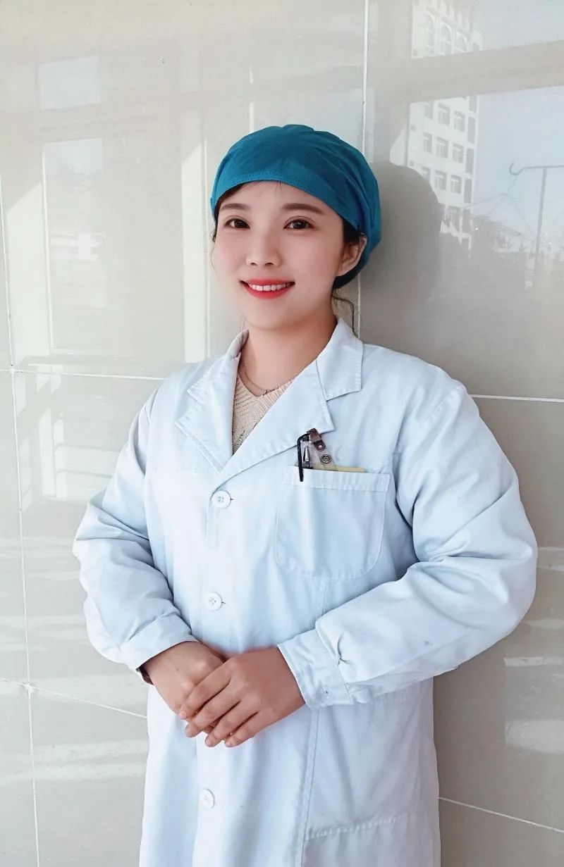 看丹观察丨留下儿女、狂奔到检票口、咬掉穿戴甲、扯下戒指……