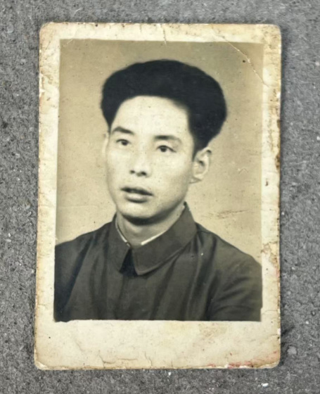 归来仍是少年｜七块弹片至今嵌在身体里！百岁“机枪班长”一生践行使命担当