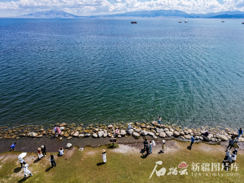 完整准确全面贯彻新时代党的治疆方略丨蓝天碧水