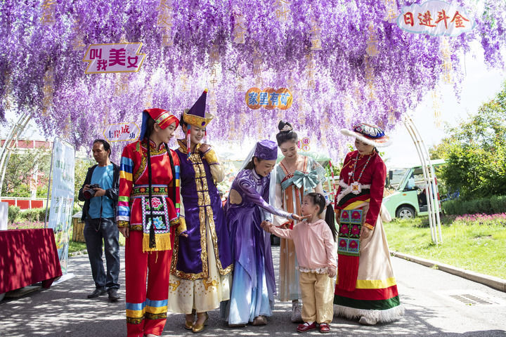 有绿、有技、有特色――在“活力中国调研行”中感受乡村振兴新活力