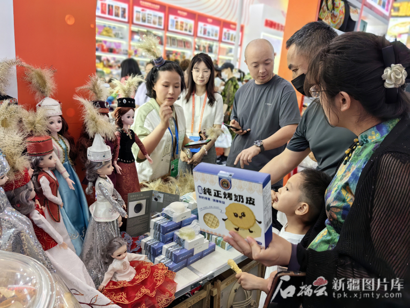 辉煌70年 奋进新征程丨从“购物车”看新疆消费市场变迁