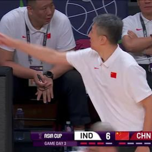 胡明轩&赵嘉义各17分 王俊杰5中5 中国男篮15记三分大胜印度