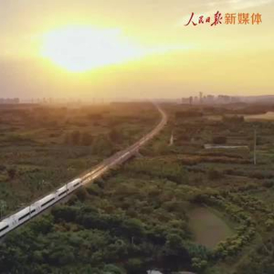 壹视界·任平文章解读 | 从党的创新理论中汲取党性滋养