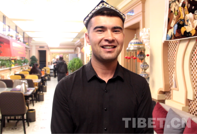 【石榴花开・籽籽同心】努增石榴籽办公室里的暖心事