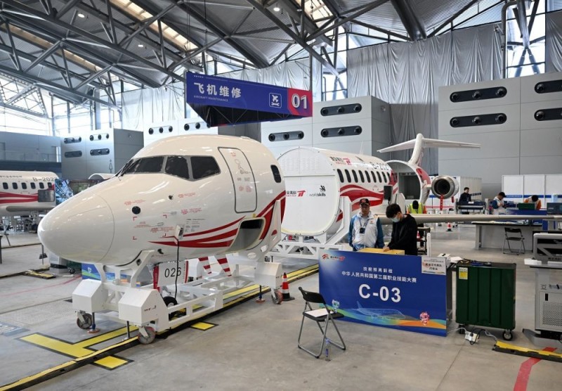 新华视点｜透视第三届全国技能大赛：技能人才如何向“新”？