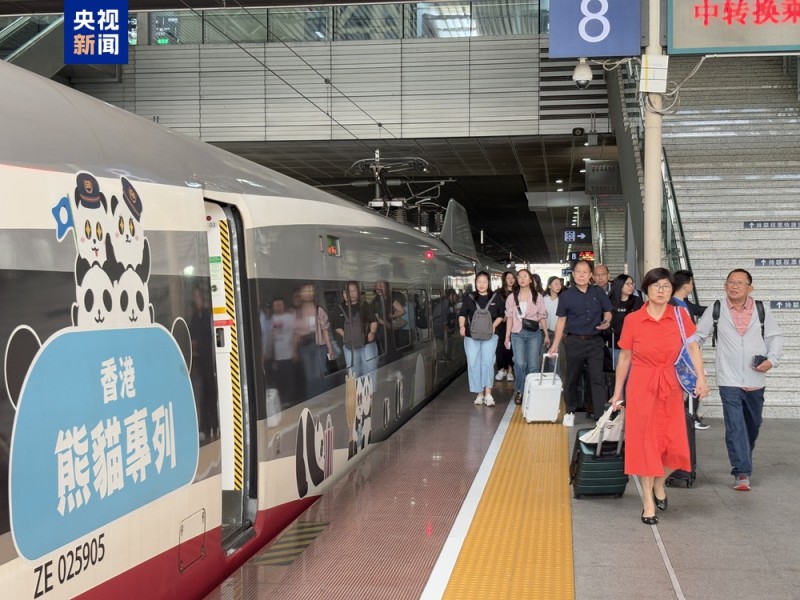 广深港高铁全线开通满7年 跨境客流突破1亿人次