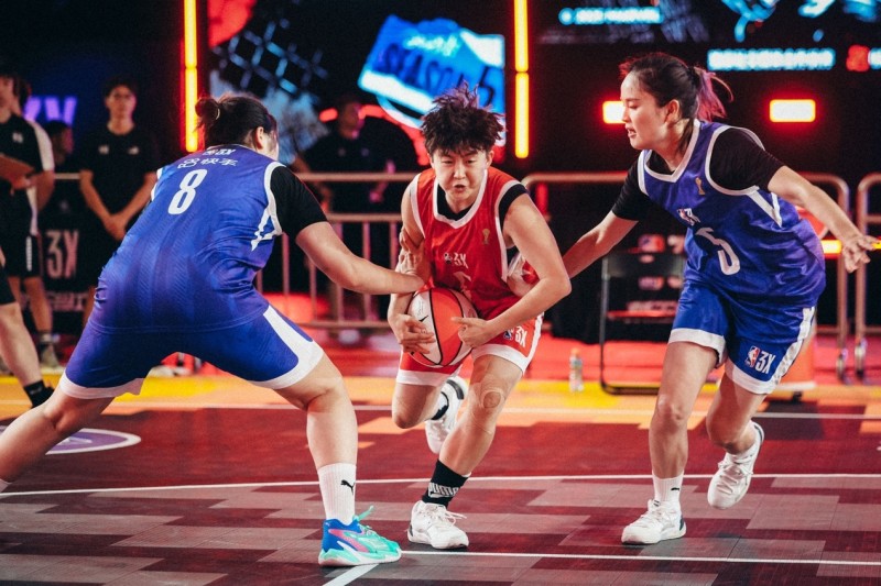无限手套为新王加冕！NBA 3X年度总决赛完美收官
