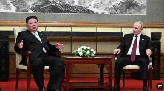 普京与金正恩会谈，盛赞中国刚刚举行的纪念大会水平很高！