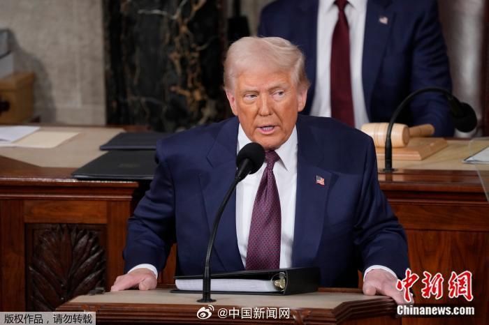 九三阅兵后特朗普发文:祝中国人民度过美好庆祝日