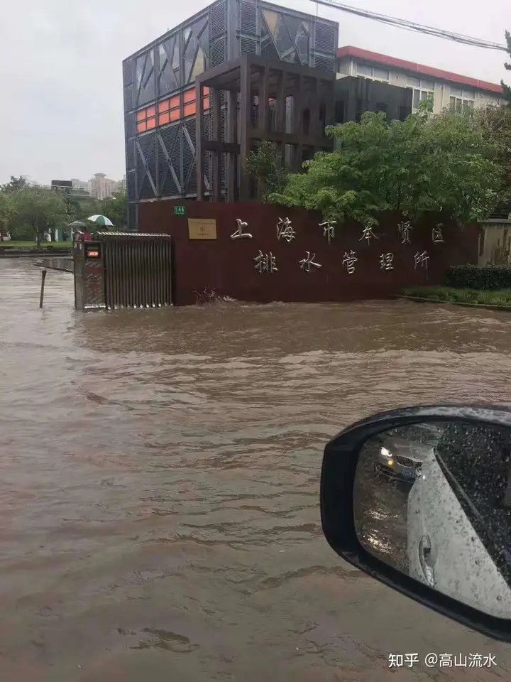 瞎扯 · 请发一张你最难绷的图片