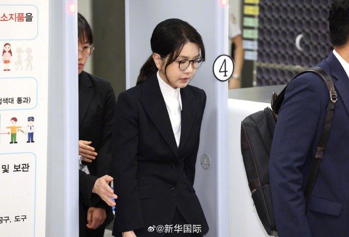 尹锡悦妻子金建希贪腐案24日开庭,韩国前总统夫妇将同时在押受审