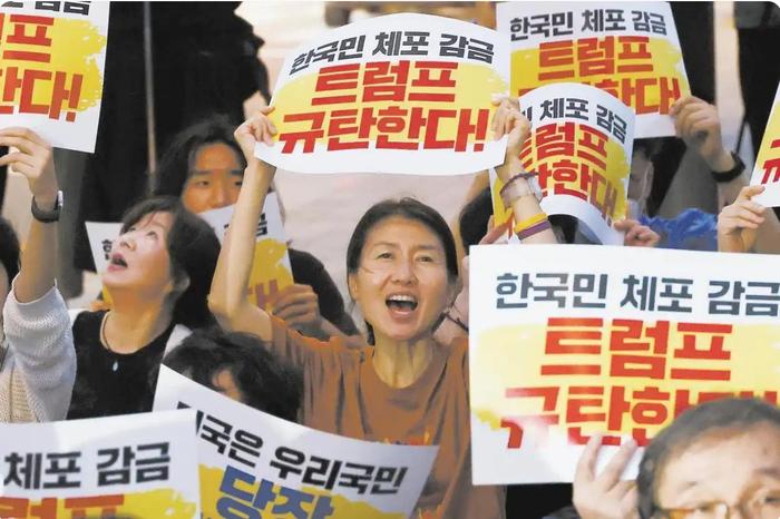 特朗普要求被拘留韩公民留下，致其归国程序中断，韩外交部预测：仅1人愿留美