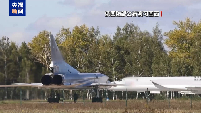美军代表受邀观摩俄白联合军演 分析人士：特朗普政府希望白俄罗斯成为俄乌冲突“缓冲阀”