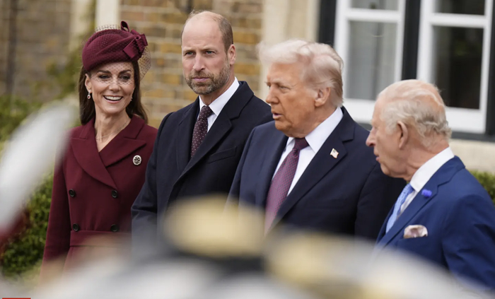 特朗普访英：英美关系像“一个和弦中的两个音符” 夫人梅拉尼娅宽檐帽引争议