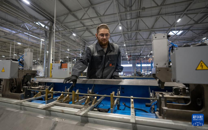 专访丨与中国开展经济合作项目恰逢其时――访俄罗斯乌德穆尔特共和国经济部长斯卢金娜