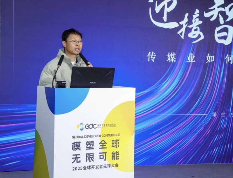 登上“青春集结号”，这三名青年的故事为何引起阵阵欢呼？