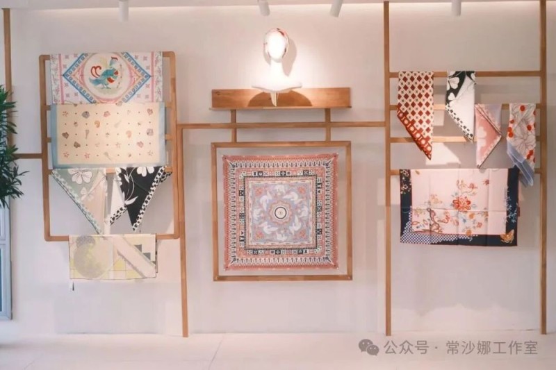 “敦煌常沙娜艺术中心”启幕仪式暨“中国古典美学和当代生活美学”论坛在敦煌举办