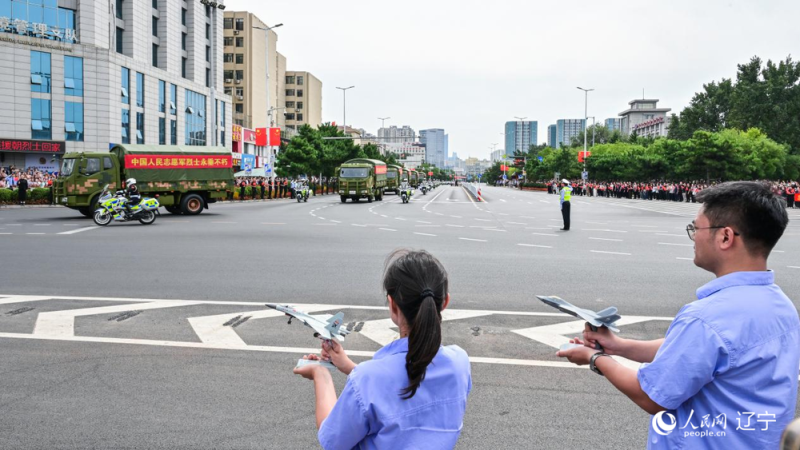 跨越时空的“阅兵”