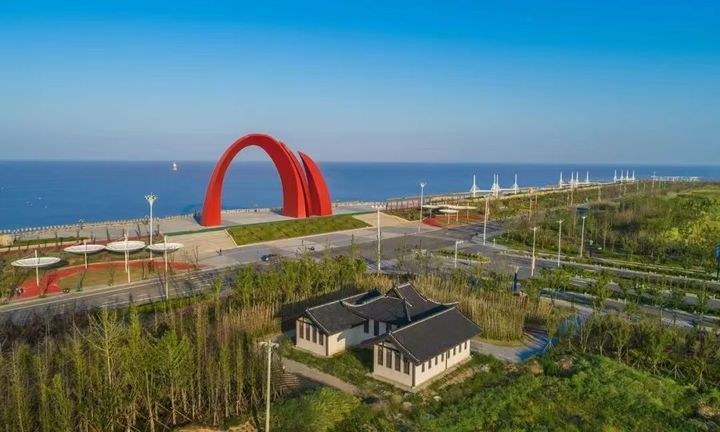青春华章丨矗立黄海之滨80余年，盐城宋公堤：烽火77天筑就“民心长城”