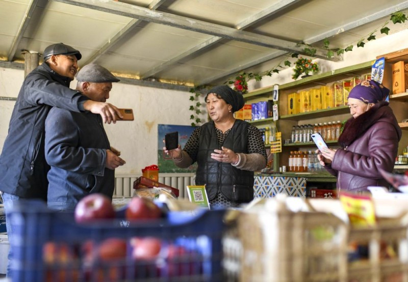 我在现场・光影流年｜天山之下 绿洲新韵