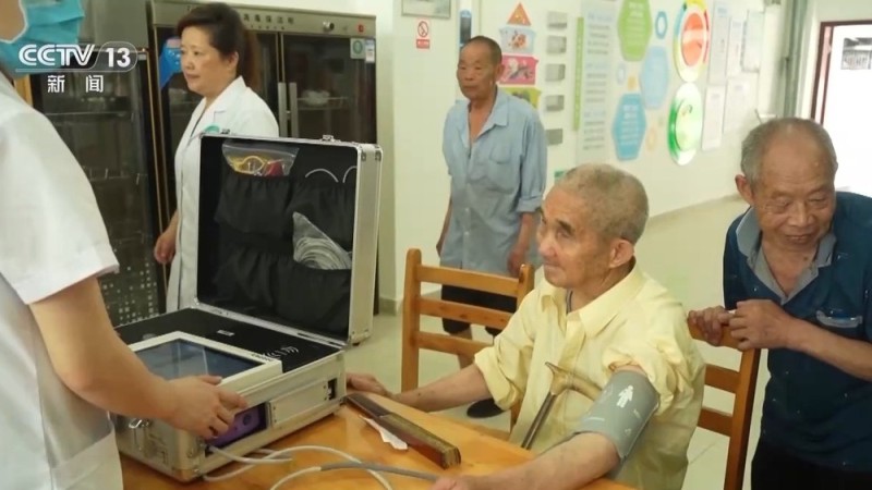 告别“大处方”“大检查” 医保按病种付费省时又省钱