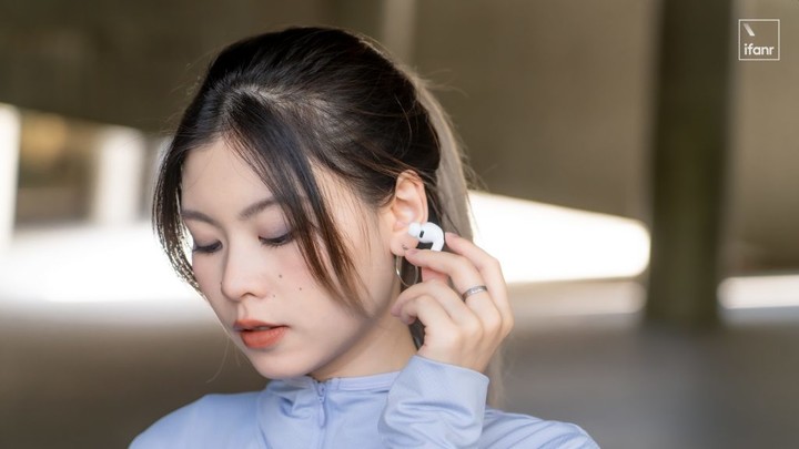 AirPods Pro 3 首发评测：「不务正业」才是好耳机