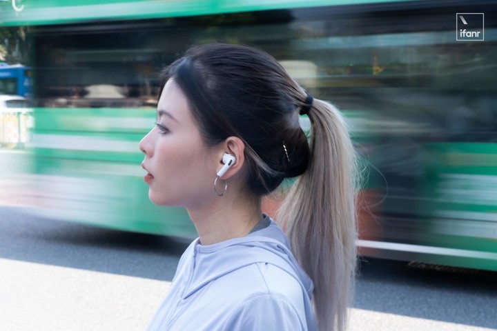 AirPods Pro 3 首发评测：「不务正业」才是好耳机