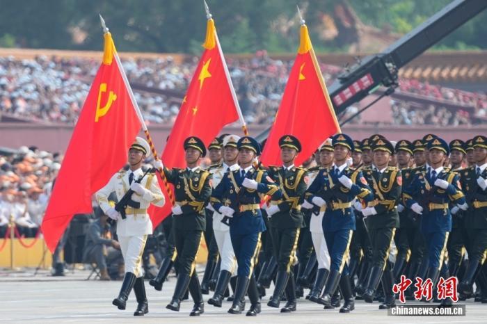 国际媒体聚焦：九三阅兵彰显中国实力，传递和平强音
