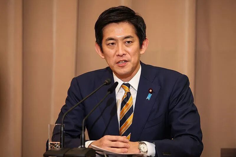 7点出发｜成都地铁偷拍案二审宣判：驳回男子上诉请求→