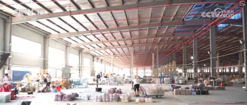 6亿件、超500亿元!生产车间里“嗒嗒”声奏响产业发展活力新节拍