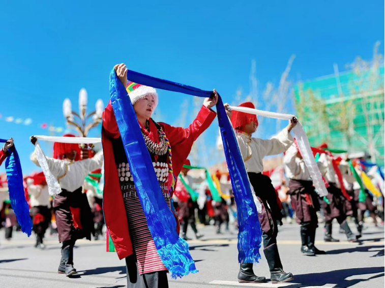 象雄文化旅游节舞动雪域团结赞歌（石榴花开 籽籽同心）