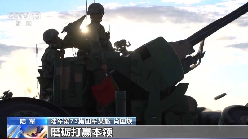 铭记历史 致敬先烈 全军和武警官兵举行多种形式纪念活动