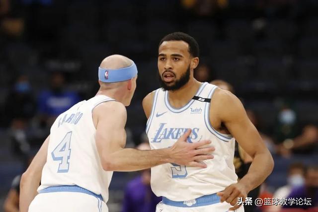 湖人基石！离开NBA！再见了，反篮王子