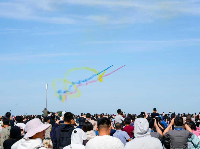 翱翔长空 ｜“航展+”赋能 解锁城市文旅与产业融合新图景